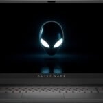 Dell Alienware M17 R5 Gaming Laptop 17.3" - 512GB - Dark Side of the Moon - AMD Ryzen 9 6900HX 3.3GHz - 16GB