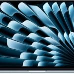 MacBook Air 15.3-inch (2025) - 256GB - Sky Blue - Apple M4 Chip: 10-Core CPU/10-Core GPU - 16GB